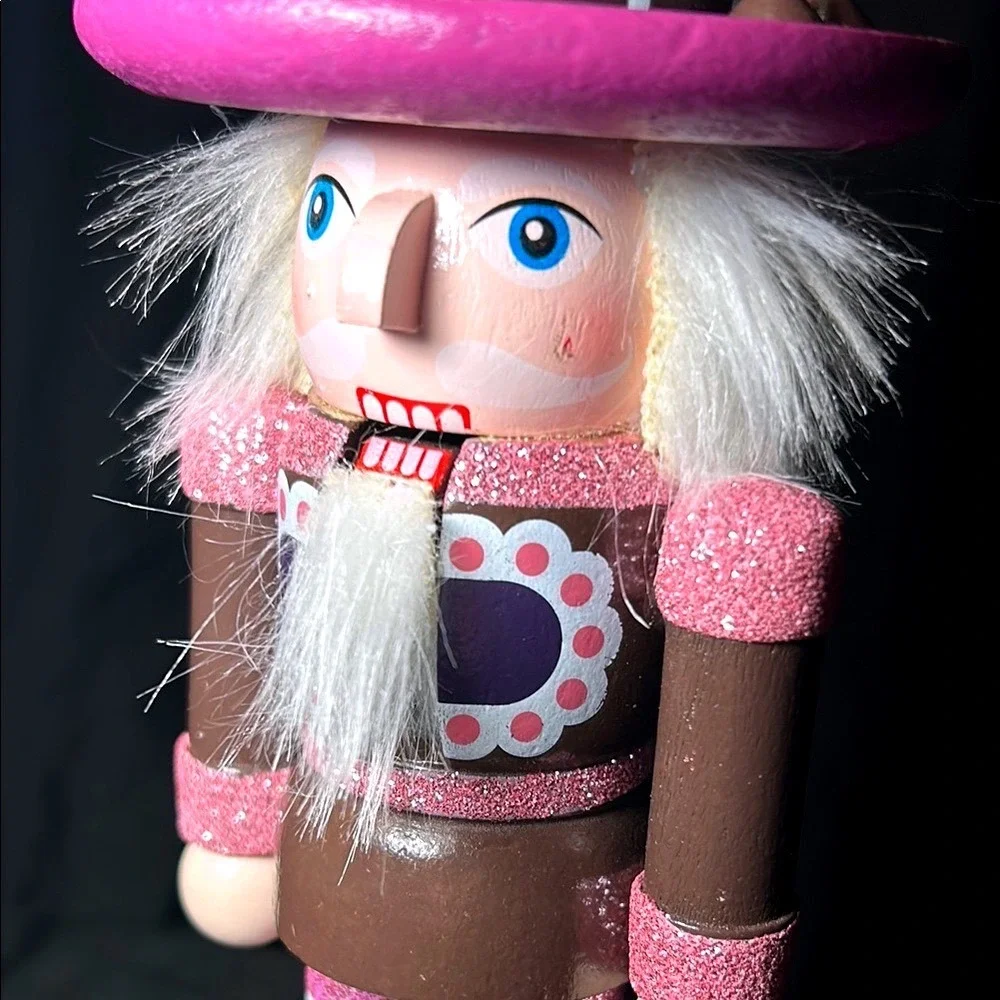 Nutcracker Figurine‎ Pink & Brown Ice Cream & Chocolate